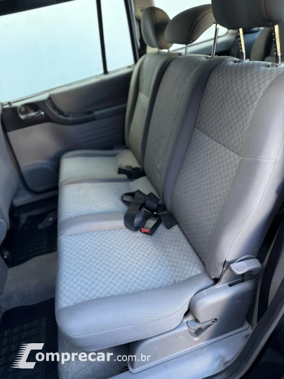 ZAFIRA 2.0 MPFI Expression 8V