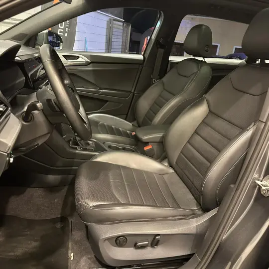 TAOS 1.4 250 TSI Highline