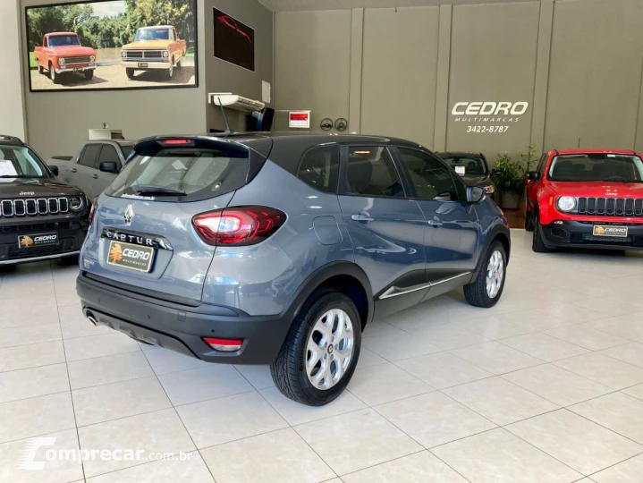 Captur 1.6 16V 4P FLEX SCE LIFE X-TRONIC CVT