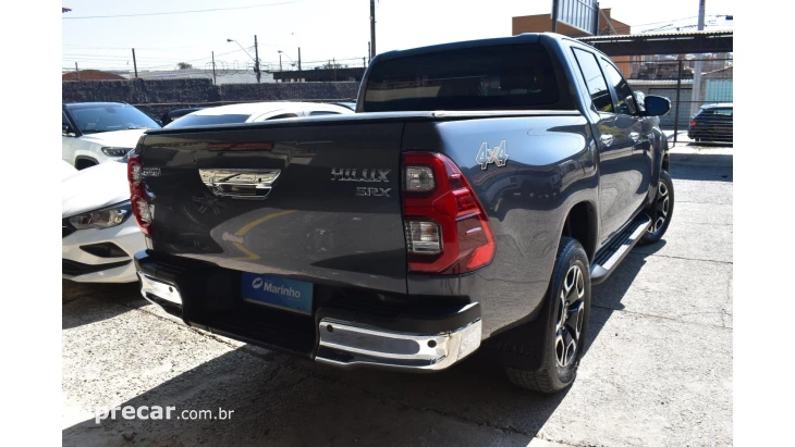 HILUX - 2.8 D-4D TURBO CD SRX 4X4 AUTOMÁTICO