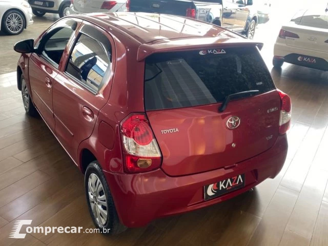 ETIOS HATCH - 1.3 X 16V 4P MANUAL