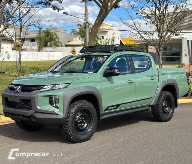 L200 TRITON 2.4 16V Turbo Sport Hpe-s Sertões CD 4X4