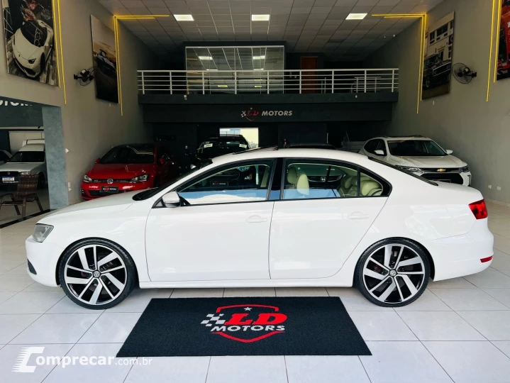 JETTA 2.0 COMFORTLINE 120CV FLEX 4P TIPTRONIC