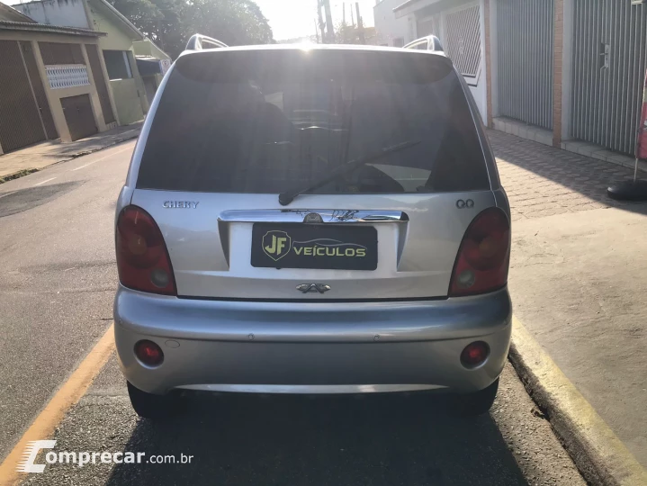 QQ 1.1 MPFI 16V