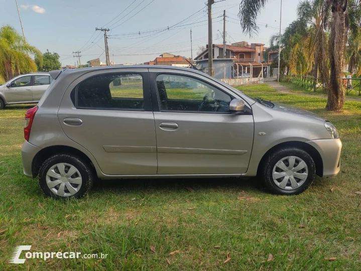 ETIOS 1.5 XS 16V