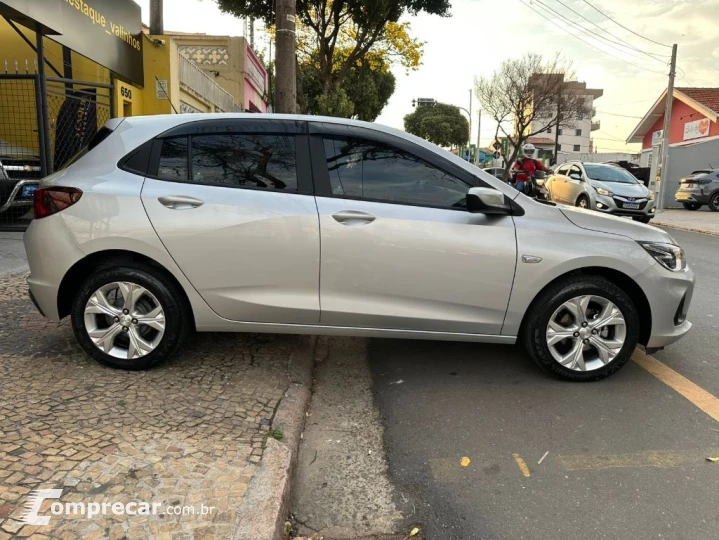 ONIX HATCH LTZ 1.0 12V TB Flex 5p Aut.