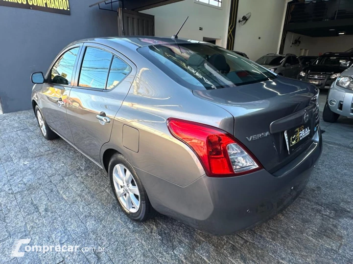 VERSA SL 1.6 16V Flex Fuel 4p Mec.