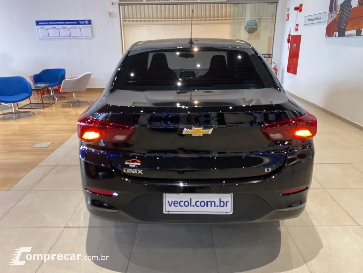 Onix Sedan 1.0 12V 4P FLEX LT PLUS