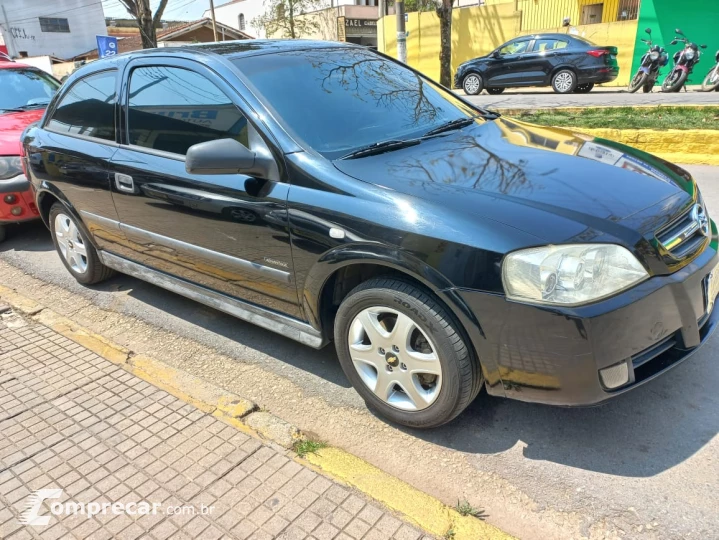 ASTRA 2.0 MPFI Advantage 8V