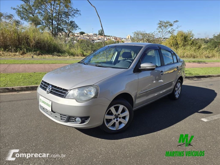 POLO SEDAN 1.6 MI Comfortline 8V