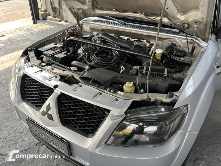 PAJERO 2.0 TR4 4X4 16V