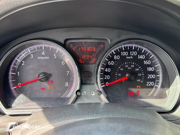 VERSA 1.6 16V SL