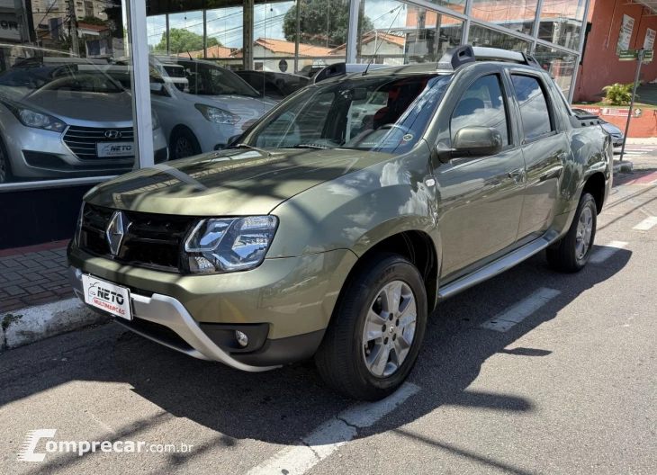 DUSTER OROCH Dyna. 2.0 Flex 16V Aut.