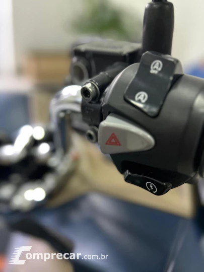 PCX 160 DLX ABS