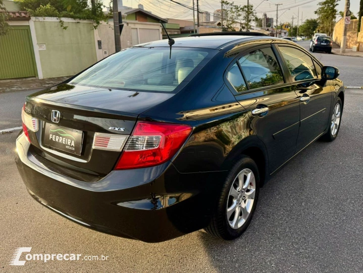 Civic 1.8 Exs 16V Flex 4P Automático