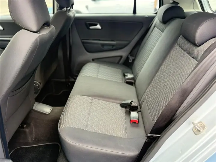 FOX 1.0 MI TRENDLINE 8V FLEX 4P MANUAL