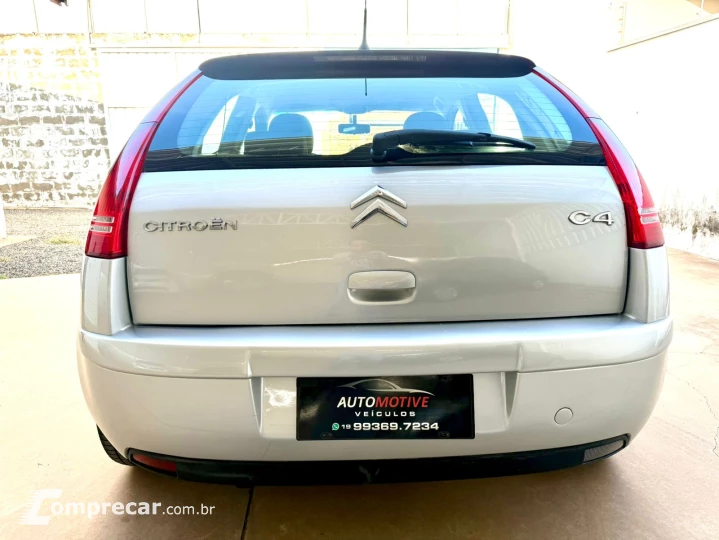 C4 1.6 GLX Flex Hatch