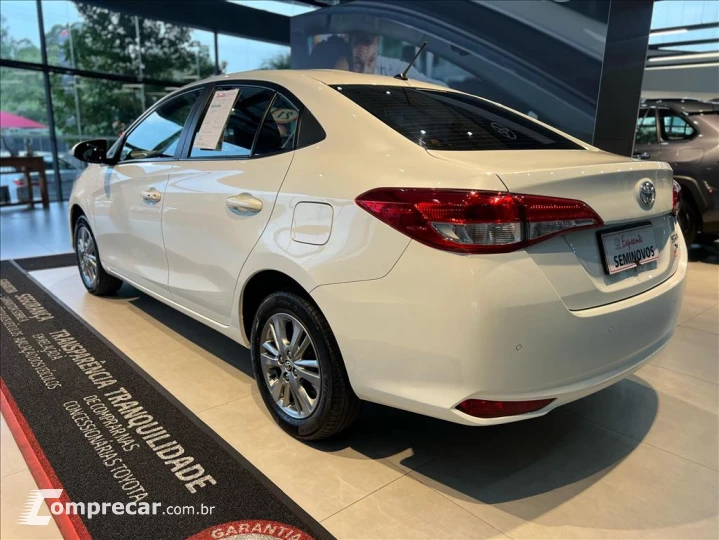 YARIS 1.5 16V FLEX SEDAN XL PLUS CONNECT MULTIDRI