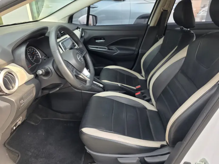 VERSA 1.6 16V Exclusive
