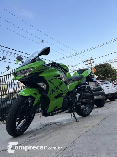 Ninja 400