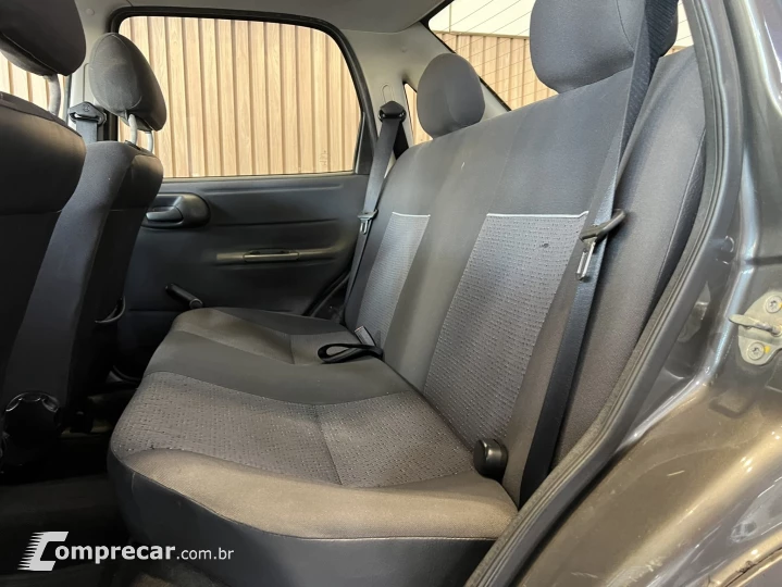 CLASSIC 1.0 MPFI LS 8V FLEX 4P MANUAL