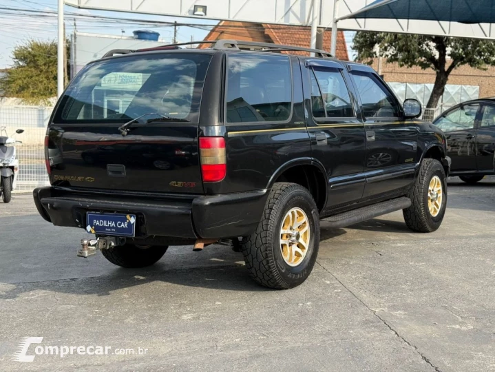 Blazer 4.3 V6 12V 4P DLX EXECUTIVE AUTOMÁTICO