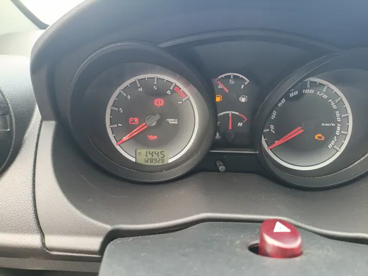 FIESTA 1.6 Rocam SE Plus Sedan 8V