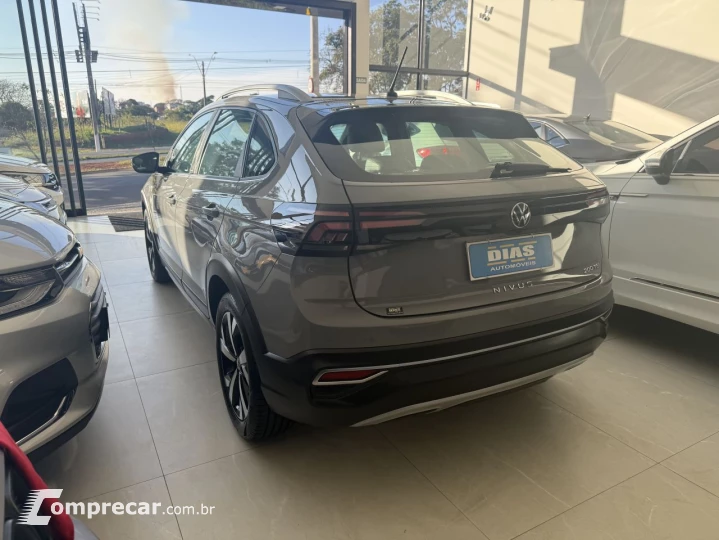Nivus 1.0 4P FLEX 200 TSI HIGHLINE TURBO AUTOMÁTICO