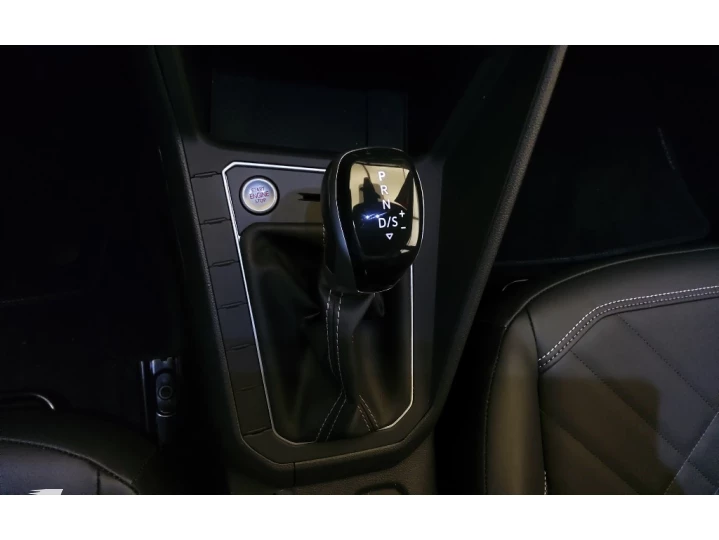 VIRTUS 1.4 250 TSI EXCLUSIVE AUTOMÁTICO