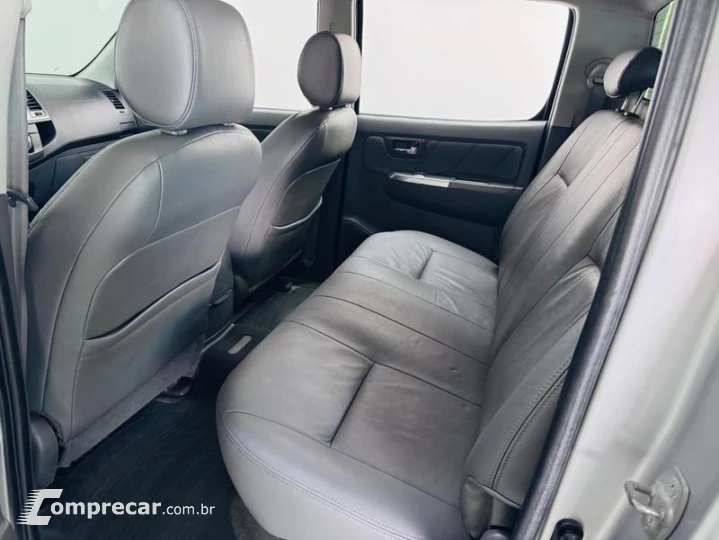 HILUX CD4X4 SRV