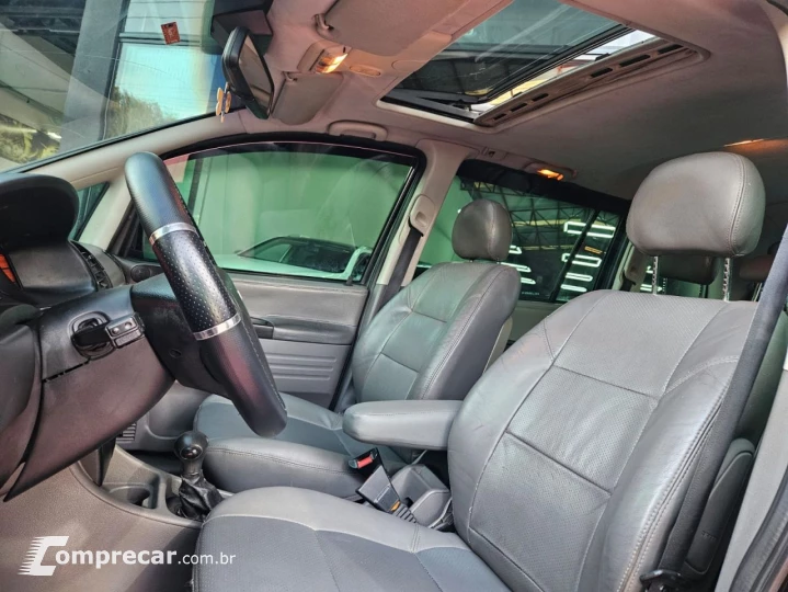 Zafira Elite 2.0 MPFI FlexPower 8V  Aut