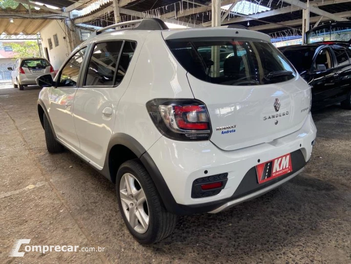 SANDERO 1.6 STEPWAY 16V FLEX 4P AUTOMATICO