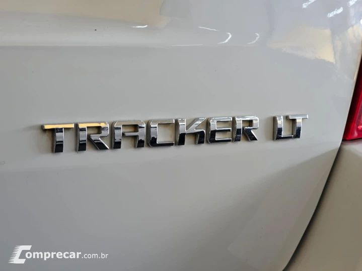 TRACKER LT 1.8 16V Flex 4x2 Aut.