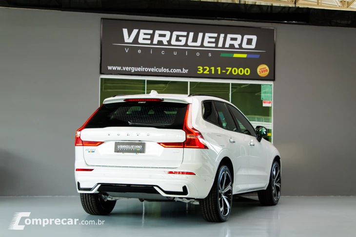 XC60 2.0 T8 Recharge Ultimate Dark AWD Geartronic