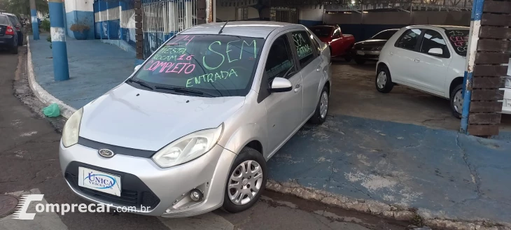 FIESTA 1.6 Rocam SE Sedan 8V