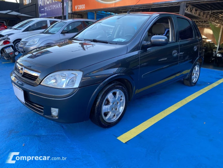 Corsa Hatch