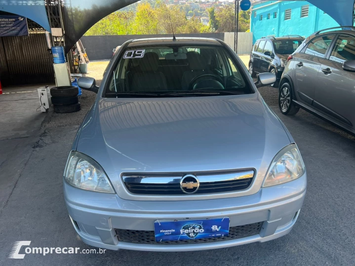 CORSA 1.4 MPFI Maxx Sedan 8V