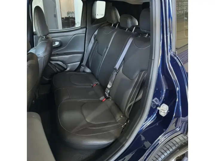 RENEGADE 1.3 T270 TURBO FLEX LONGITUDE AT6