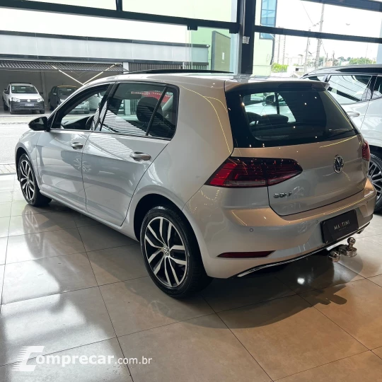 Golf Comfort. 200 TSI 1.0 Flex 12V Aut.