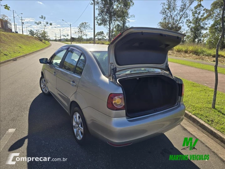 POLO SEDAN 1.6 MI Comfortline 8V