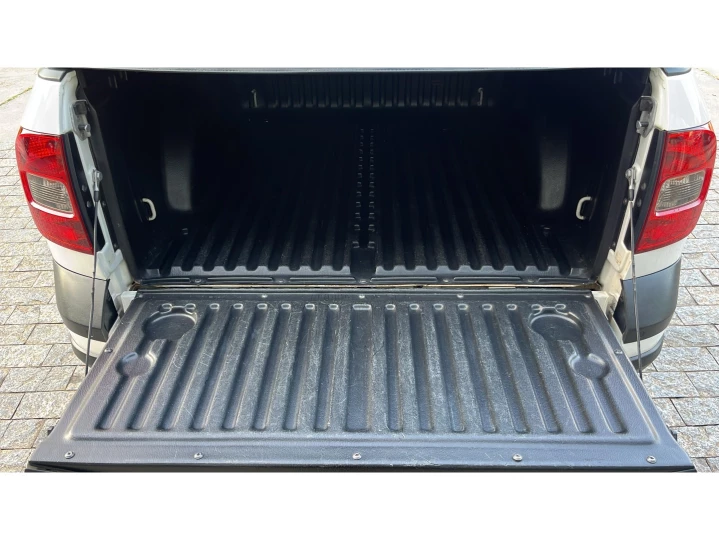 SAVEIRO 1.6 CROSS CE 8V FLEX 2P MANUAL