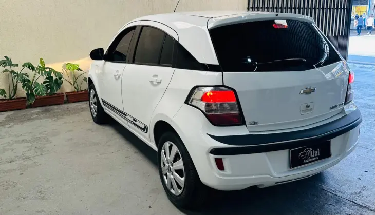 AGILE 1.4 MPFI LTZ 8V