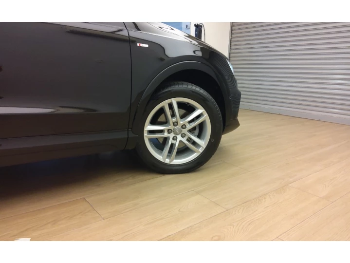 Q3 1.4 TFSI BLACK EDITION FLEX 4P S TRONIC