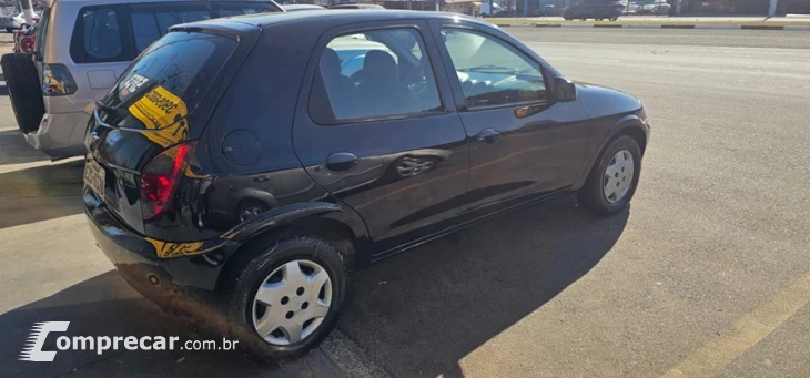 CELTA 1.0 MPFI LT 8V