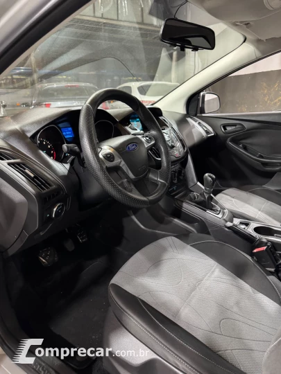 FOCUS 1.6 SE Plus 16V