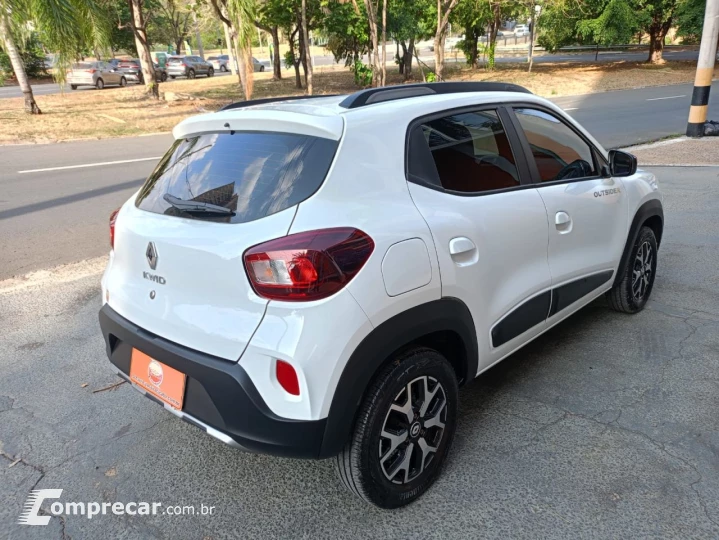 Kwid 1.0 12V 4P SCE FLEX OUTSIDER