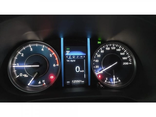 HILUX SW4 - 2.8 D-4D TURBO SRX 4X4 AUTOMÁTICO