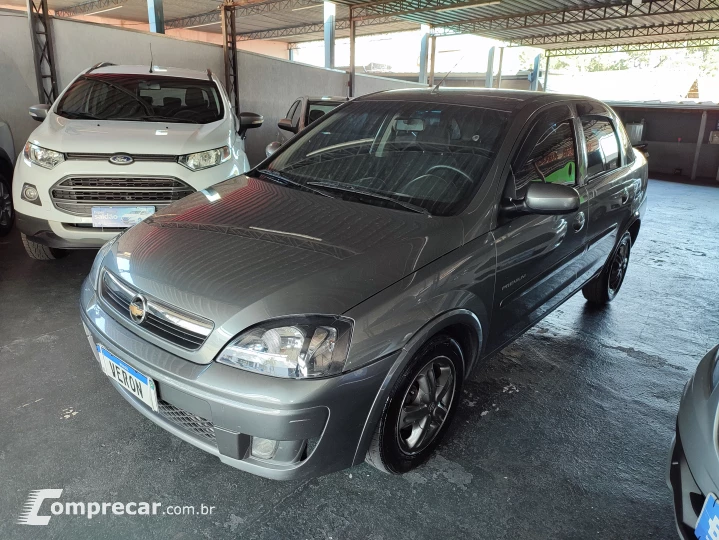 CORSA 1.4 MPFI Premium Sedan 8V