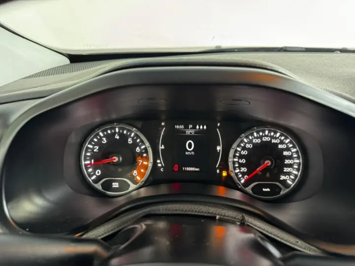 RENEGADE 1.8 16V FLEX SPORT 4P AUTOMÁTICO