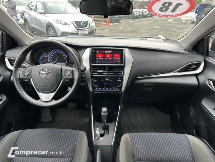 YARIS 1.5 16V FLEX SEDAN XL PLUS CONNECT MULTIDRI